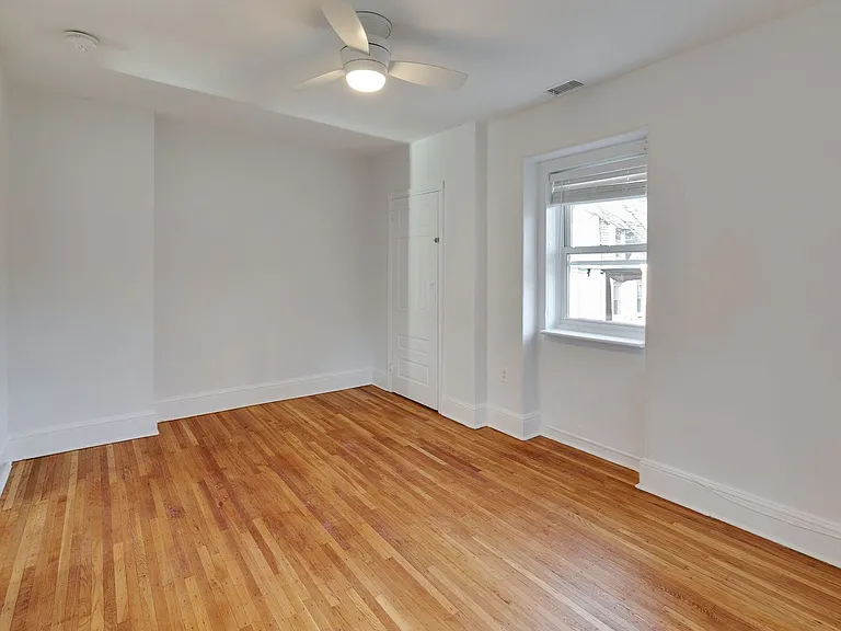 4809 Beaumont Ave — Photo 13