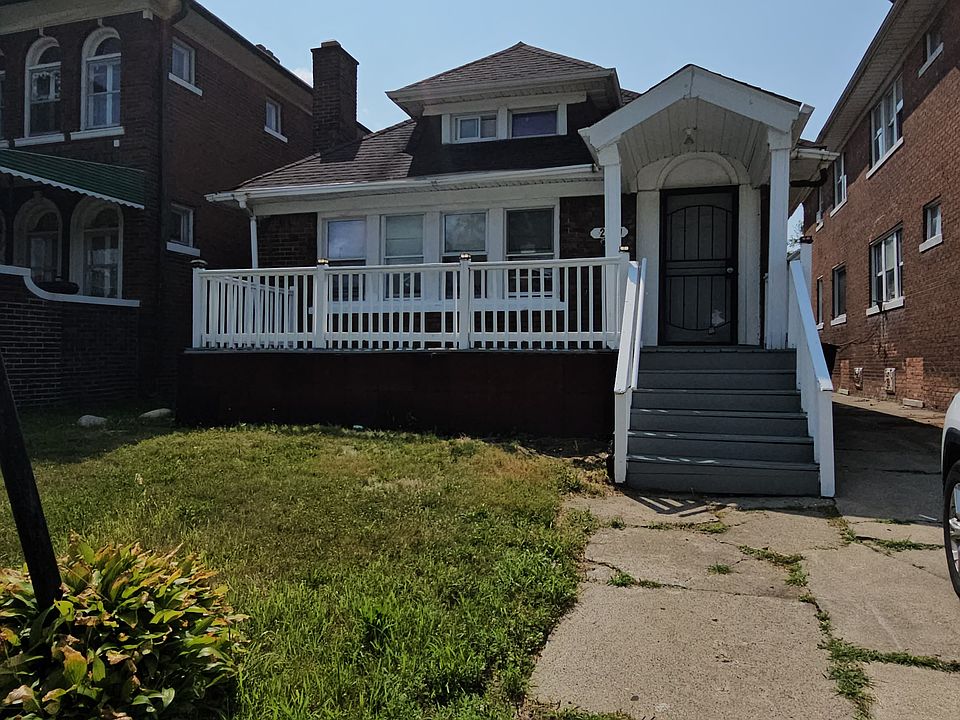 1st image of 2979 Glendale St