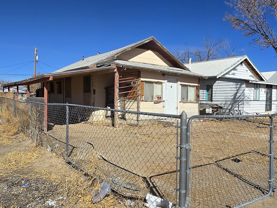2nd image of 440 S Curtis Ave