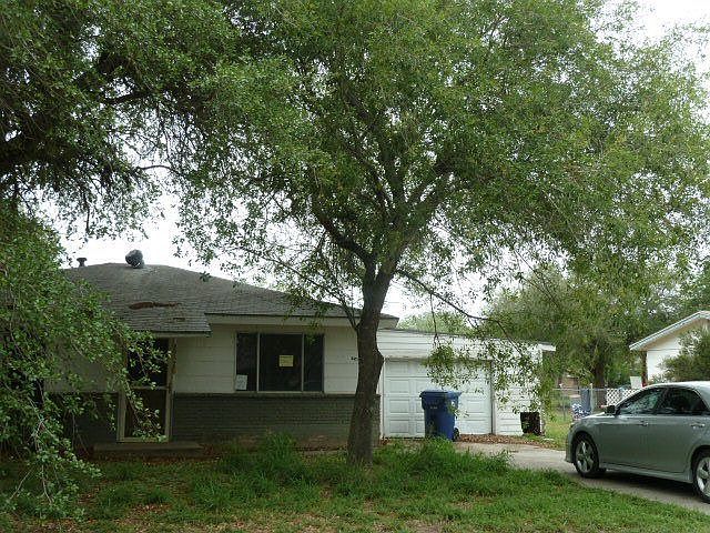 2nd image of 2957 Sunset Dr