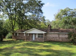 52 McNabb St, Greensburg, LA 70441