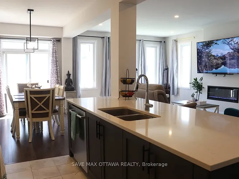 619 Terrier Cir — Photo 4