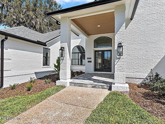 2nd image of 1819 MONTGOMERY Place