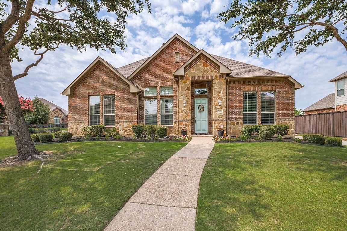 3331 Meadow Bluff Ln, Sachse, TX 75048 | Zillow