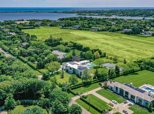 200 Rose Hill Rd, Water Mill, NY 11976