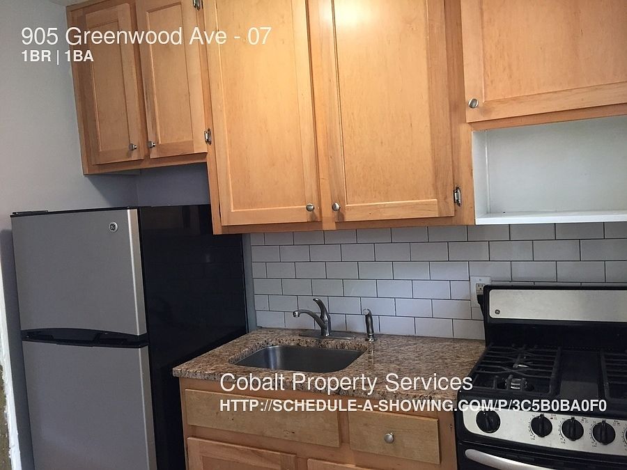 1st image of 905 Greenwood Ave NE APT 07