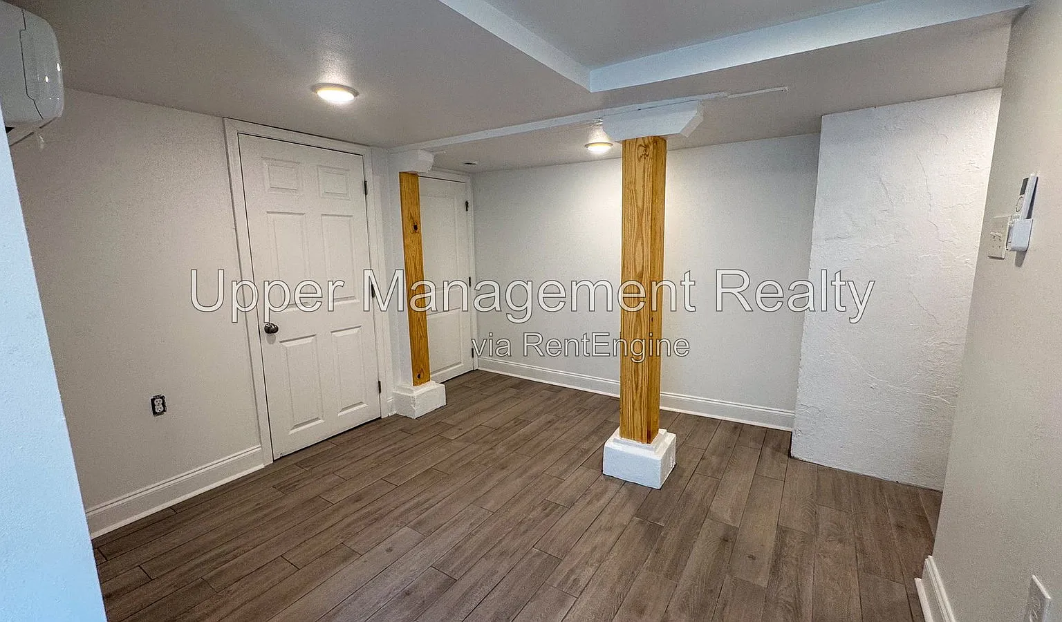 2 bed, 1.0 bath, $1,900 — Photo 4