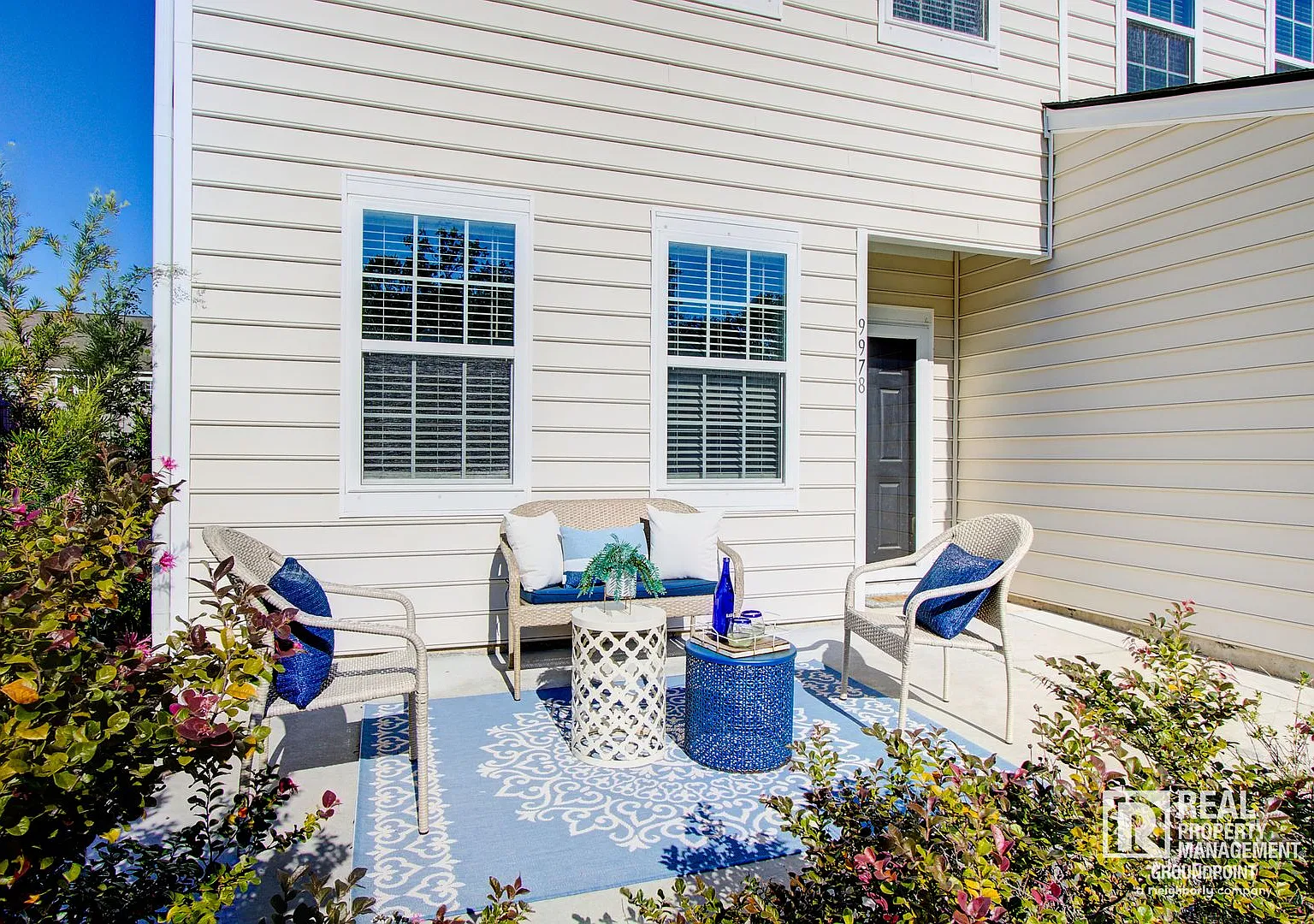 Spacious 5-Bedroom Rental in Coosaw Preserve with Loft, Office & Fenced Yard — Photo 3