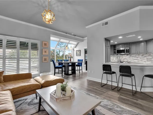 3 Shelter Cove Ln APT 7470, Hilton Head Island, SC 29928