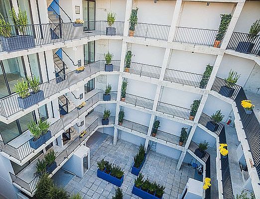 5th image of 293 Hawthorne St #4F