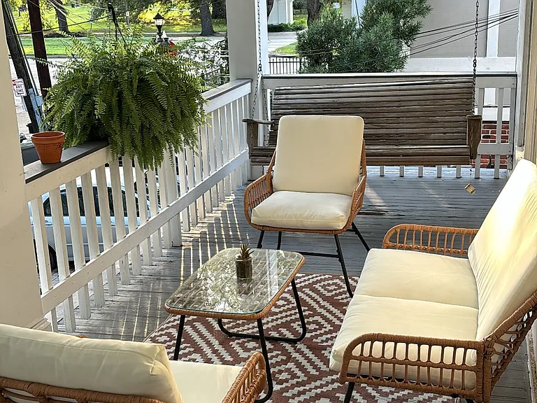 5 Neron Pl — Photo 1
