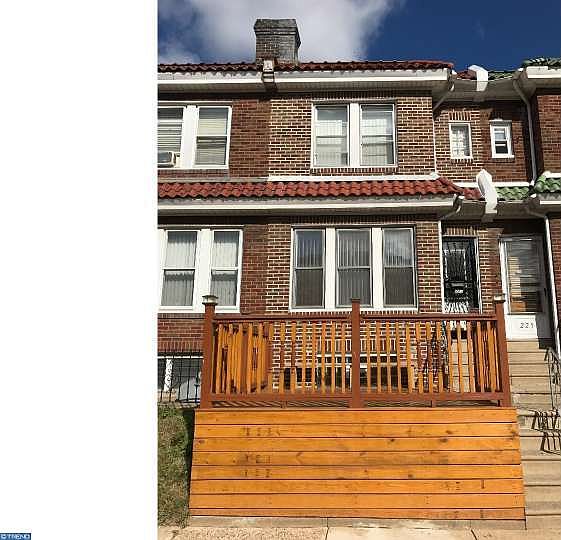 1st image of 227 Kenilworth Ave