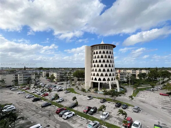 1750 NE 191st St, Miami, FL
