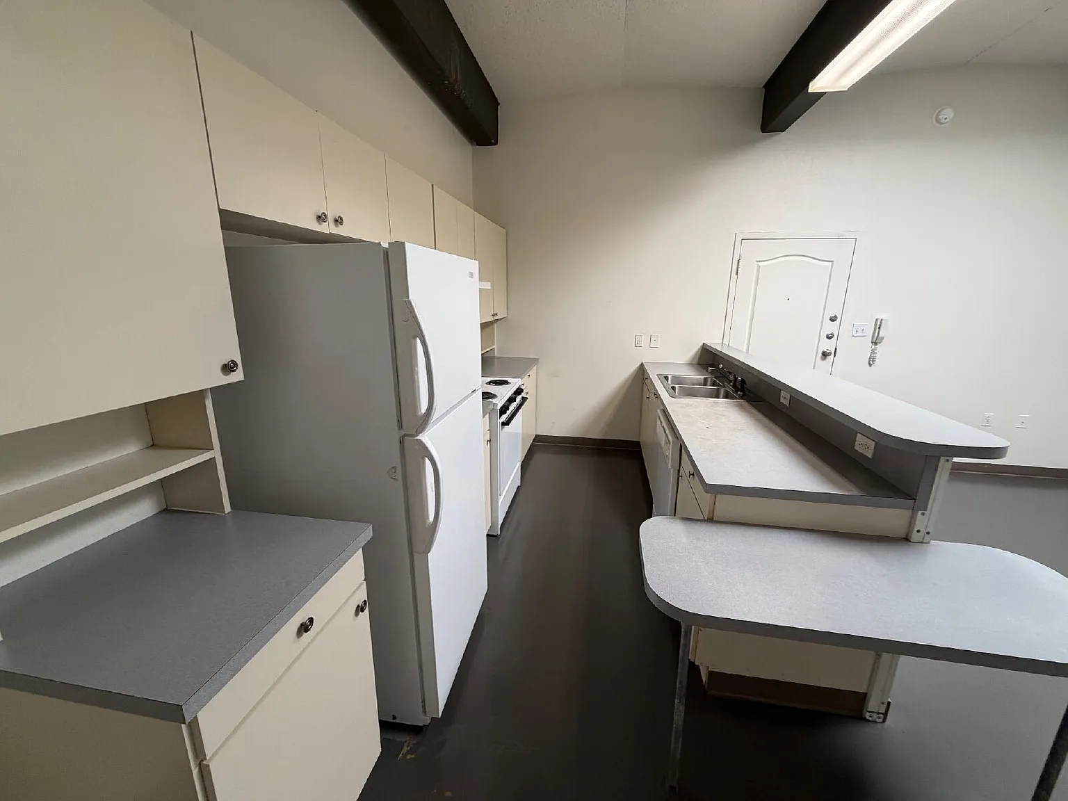 2 bed, 2.0 bath, 900 sqft, $650 — Photo 4