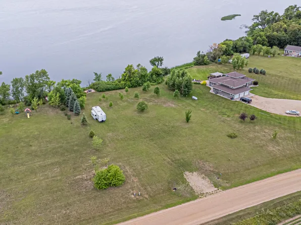 23925 Norway Lake Rd, Underwood, MN 56586