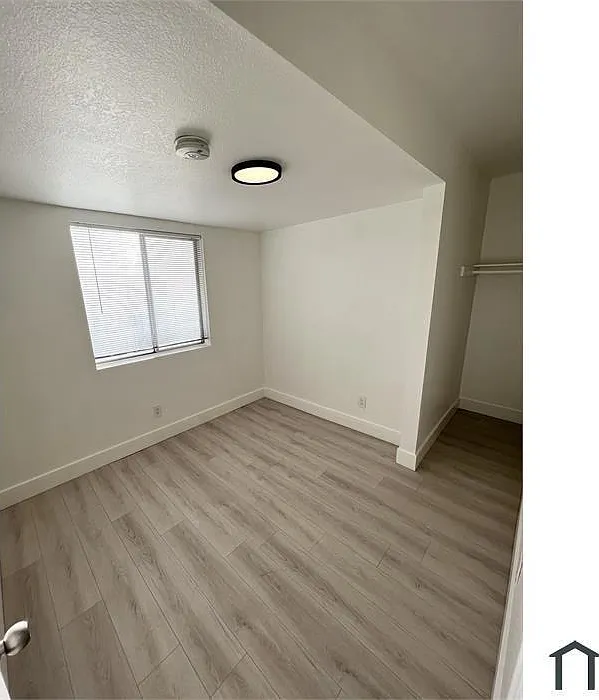 2 bed, 650 sqft, $1,899 — Photo 4