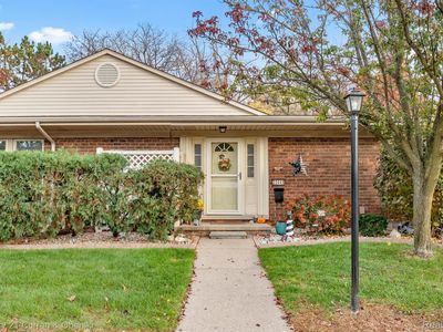 22445 Kinyon St, Taylor, MI, 48180