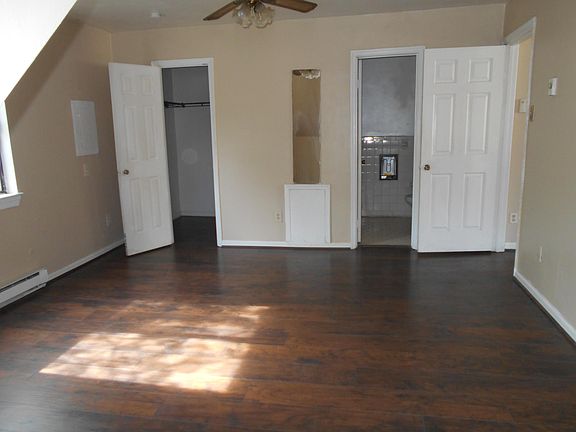 4th image of 322 Ashlawn Dr APT 2