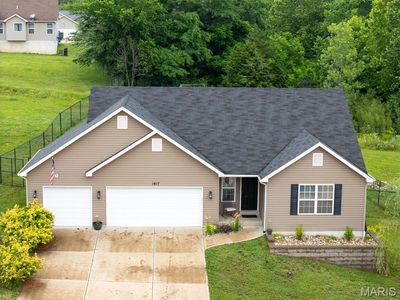 1617 Saint Charles Dr, Hillsboro, MO, 63050