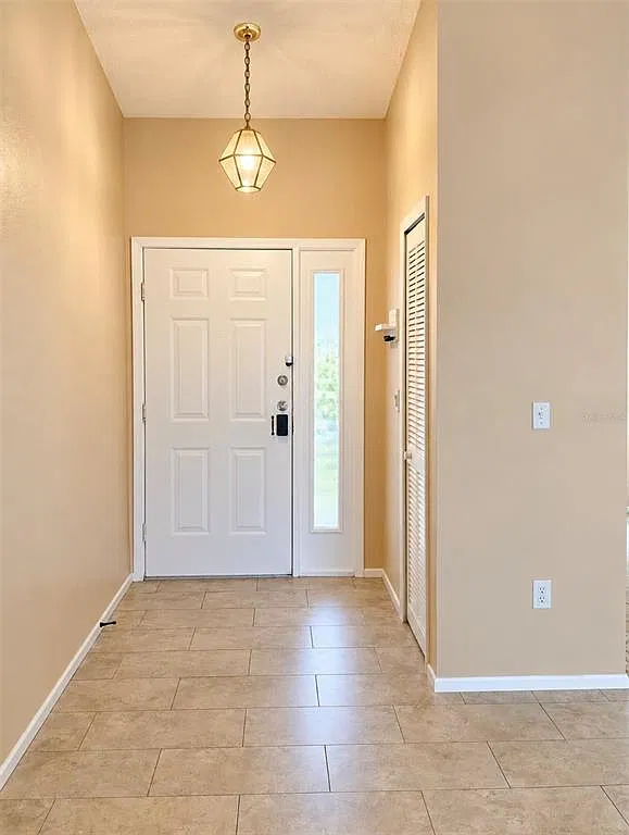 2 bed, 2.0 bath, 1200 sqft, $2,250 — Photo 3