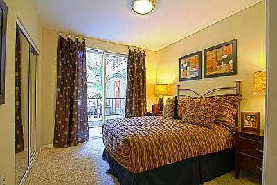 Seaport Homes — Photo 28