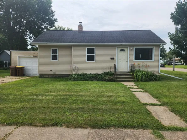697 W Hudson Street, Mondovi, WI 54755