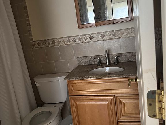 5th image of 9523 Lagersfield Cir