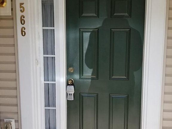 2nd image of 566 S Carlisle St