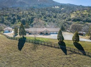 28000 Hart Oak Ct, Keene, CA 93531