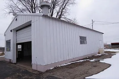 6731 Highway 81 — Photo 10