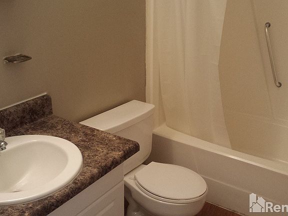 3rd image of 1518 Willow Bend Way APT C