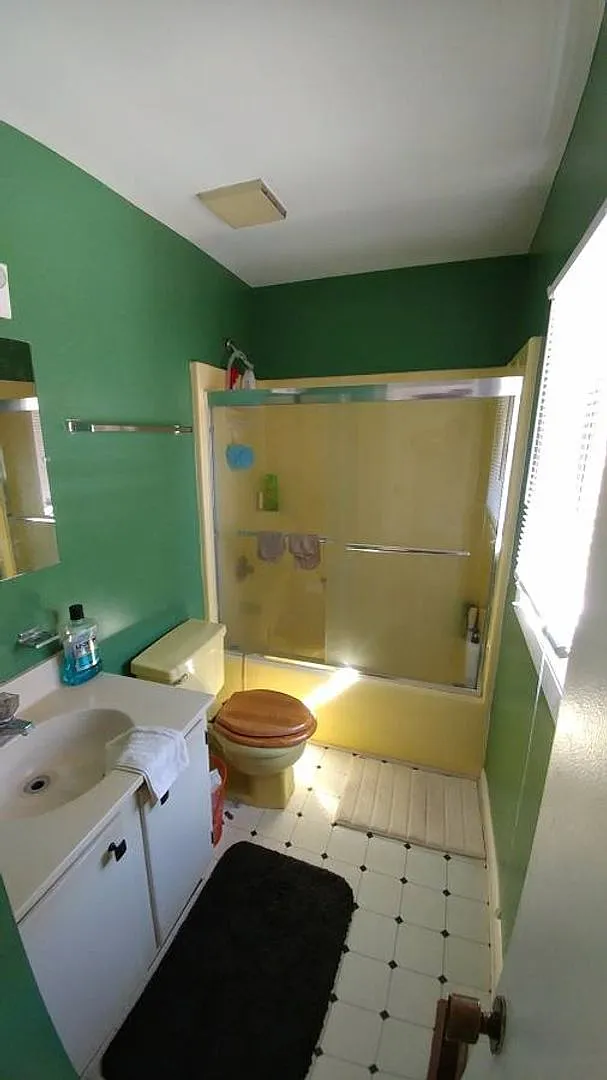 3 Bed Townhome in Shenandoah Neighborhood - Rent TBD — Photo 4