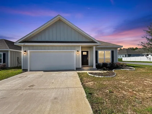 227 Lyla Ln, Crestview, FL 32539