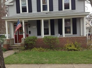 608 W Mansion St, Marshall, MI 49068