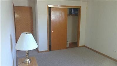 5th image of 3607 N Oconto Ave APT 3e