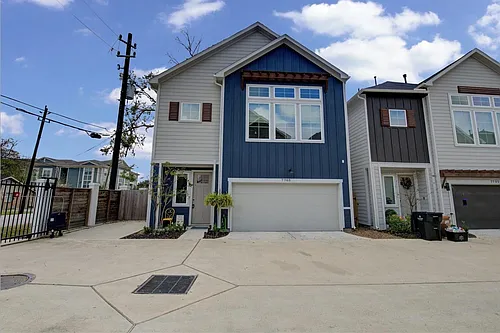 7703 Kivu Ln Photo 1