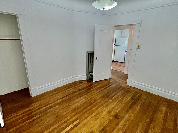5th image of 4340 California St APT 2