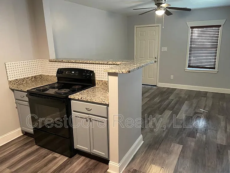 863 Josephine St #863 — Photo 6