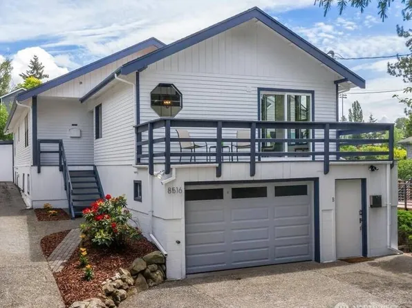8516 Wallingford Avenue N, Seattle, WA 98103