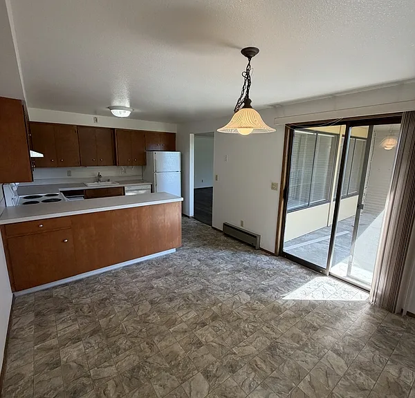 305 La Villa Dr — Photo 13