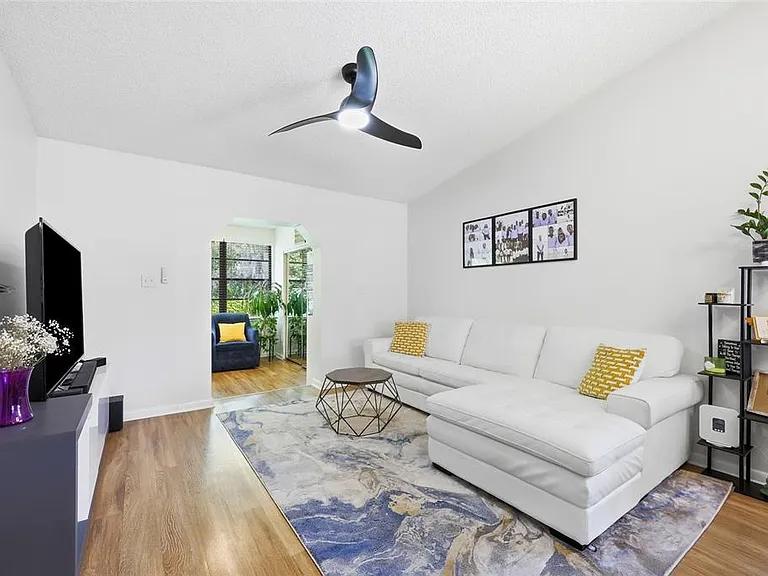 250 Homewood Ave #11A — Photo 8