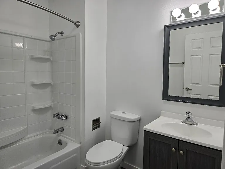 101 2nd Ln — Photo 25