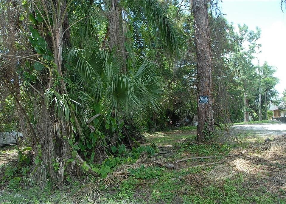2nd image of 4472 Pine Lake Rd