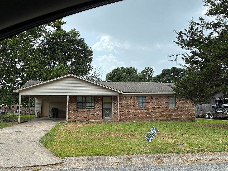 1st image of 23 Hartwell Pl