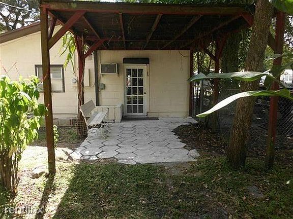 3rd image of 7195 50th Ave N