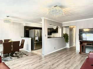 5831 79th Ave, Ridgewood, NY 11385