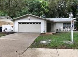 9620 Hidden Oaks Cir, Tampa, FL 33612