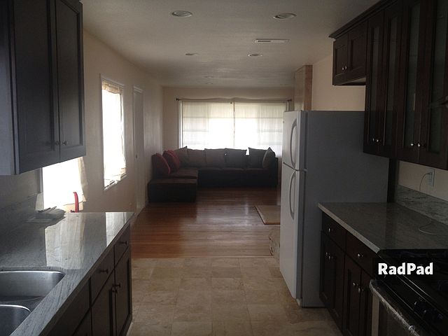 2nd image of 112 Plaza Dr