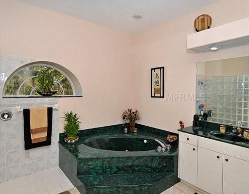 5th image of 1151 Kings Way Dr