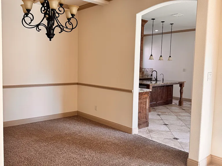 9001 Blue Water Dr — Photo 5